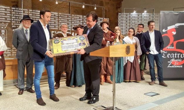Recepción del Presidente de la Junta de Extremadura, Guillermo Fernández Vara Teatro «El Alcalde de Zalamea»