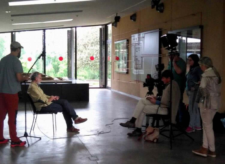 Grabación del programa Arqueomanía de La 2 de TVE en Cancho Roano